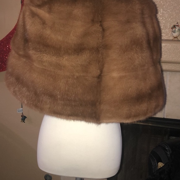 Mink stole - Picture 3 of 5